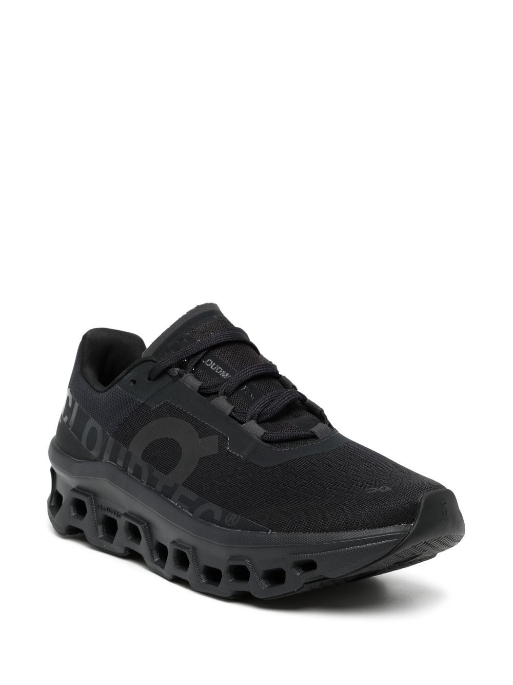 ON Running Cloudmonster sneakers