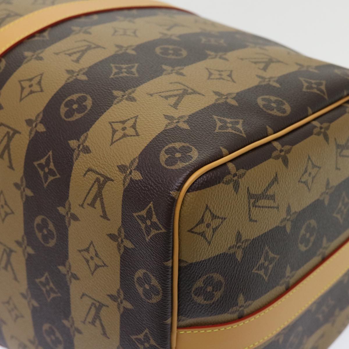 Louis Vuitton Keepall Bandouliere 50