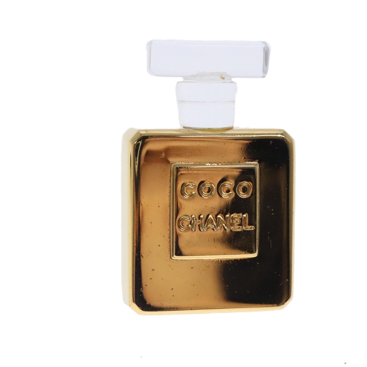 Chanel Coco button