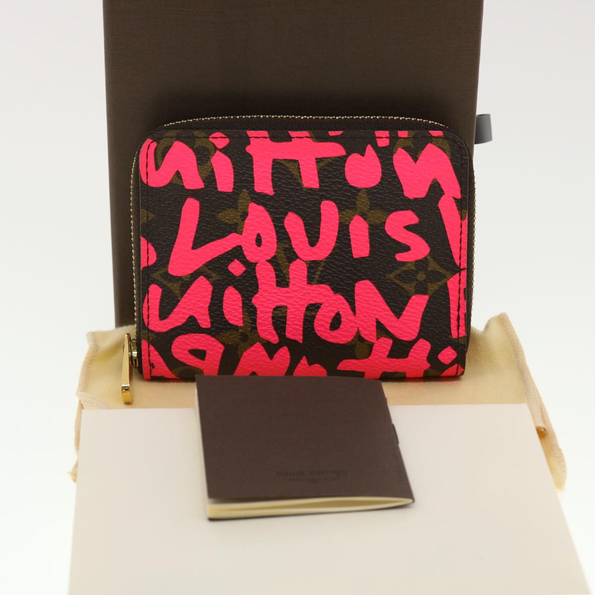 Louis Vuitton Zippy coin purse