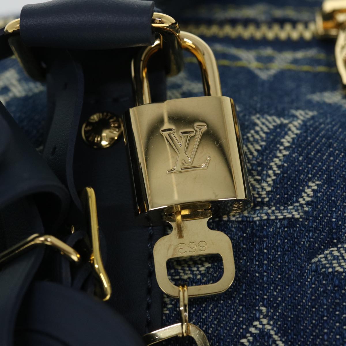 Louis Vuitton Keepall Bandouliere 50