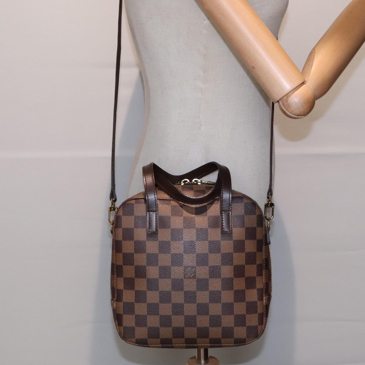 Louis Vuitton Spontini