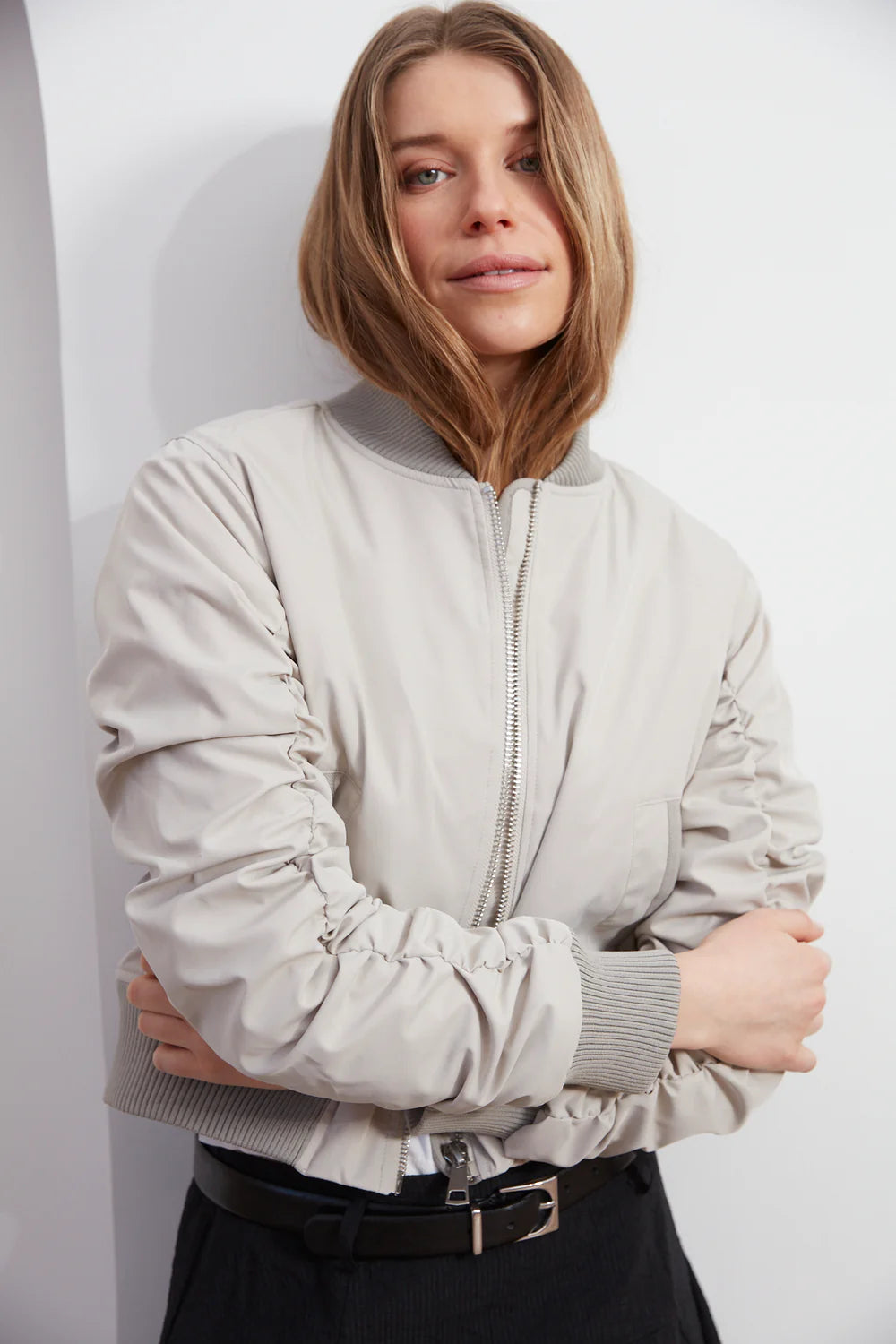 ADROIT ATELIER Cierra, bomber jacket with shirring detail