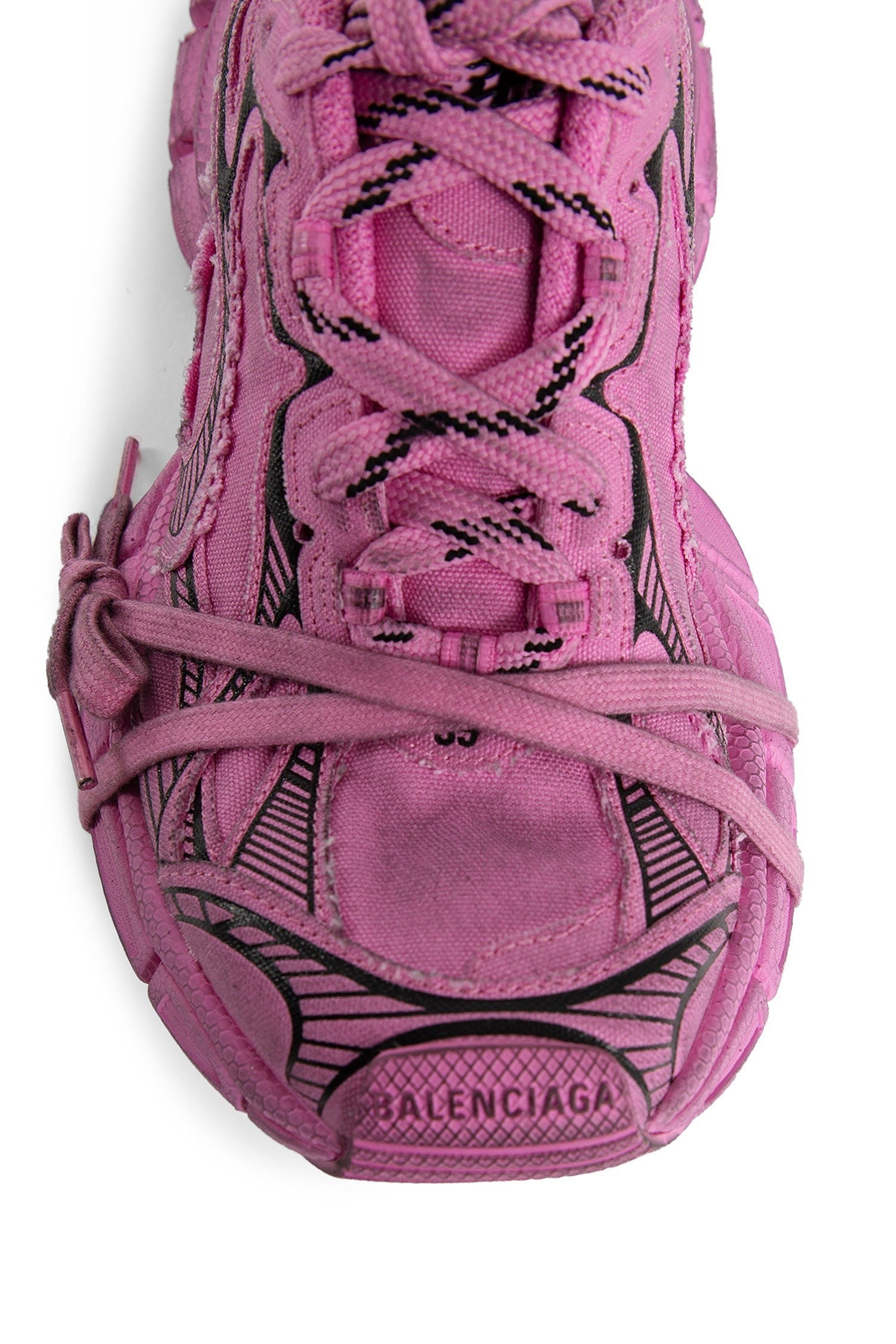 3Xl Sneakers In Destroyed Canvas