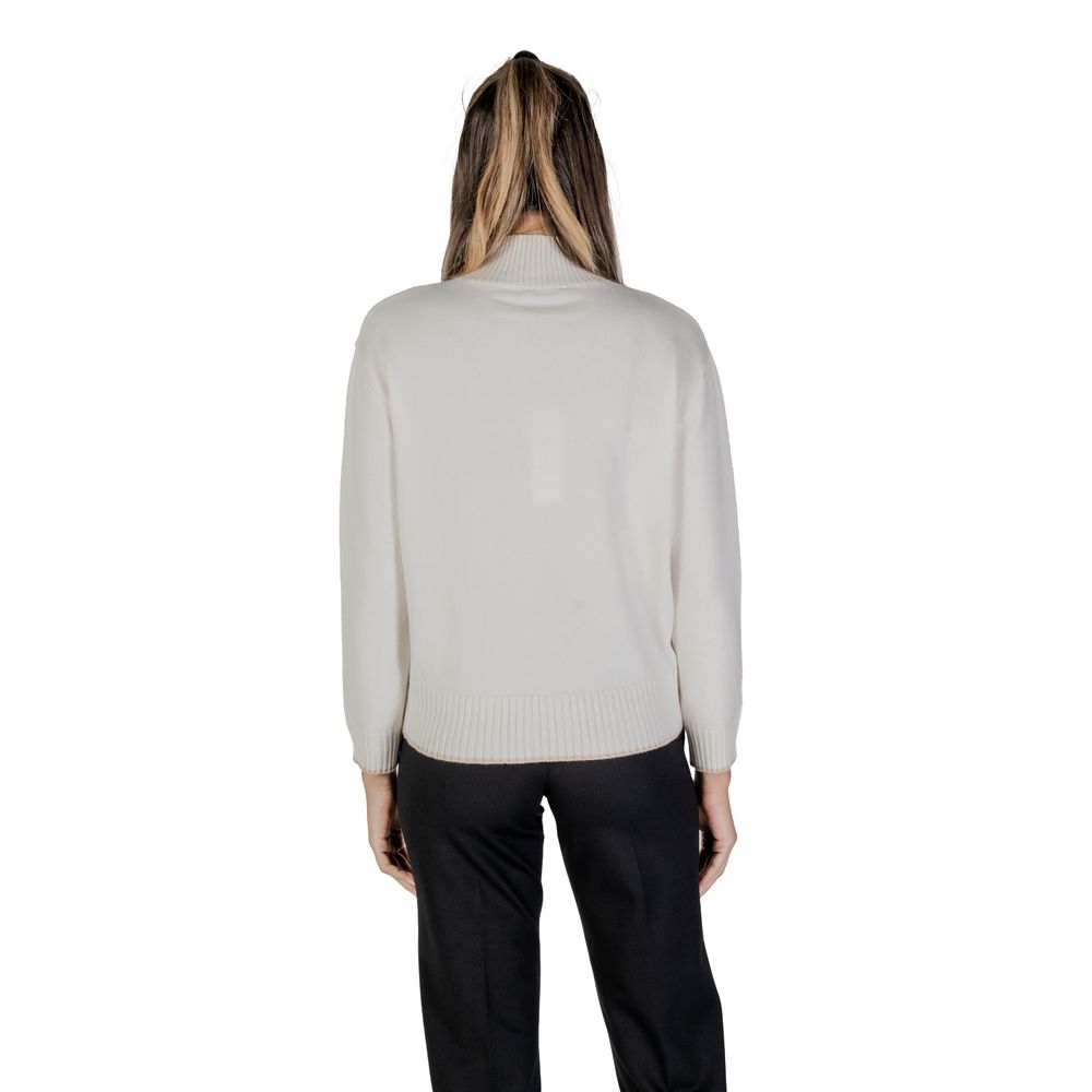 Cream Polyester Sweater