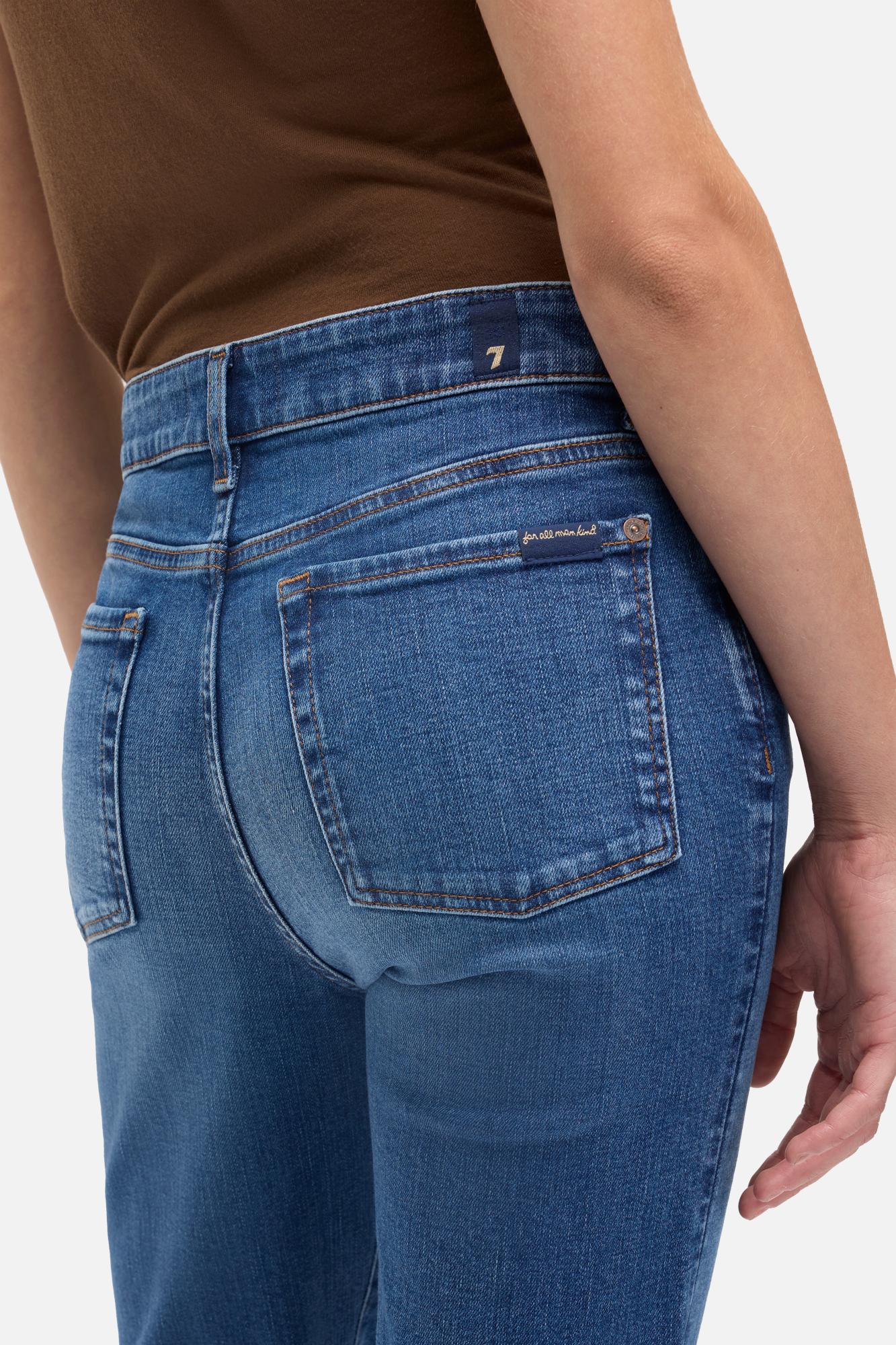 7 For All Mankind Leggy Bootcut in Slim Illusion