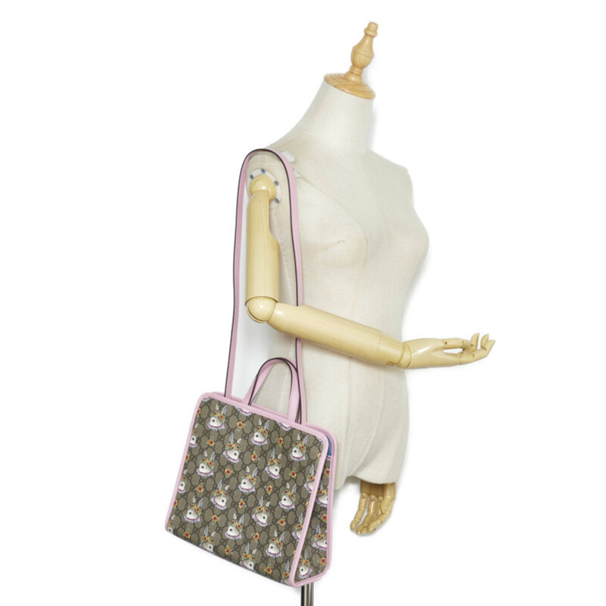 Gucci GG canvas