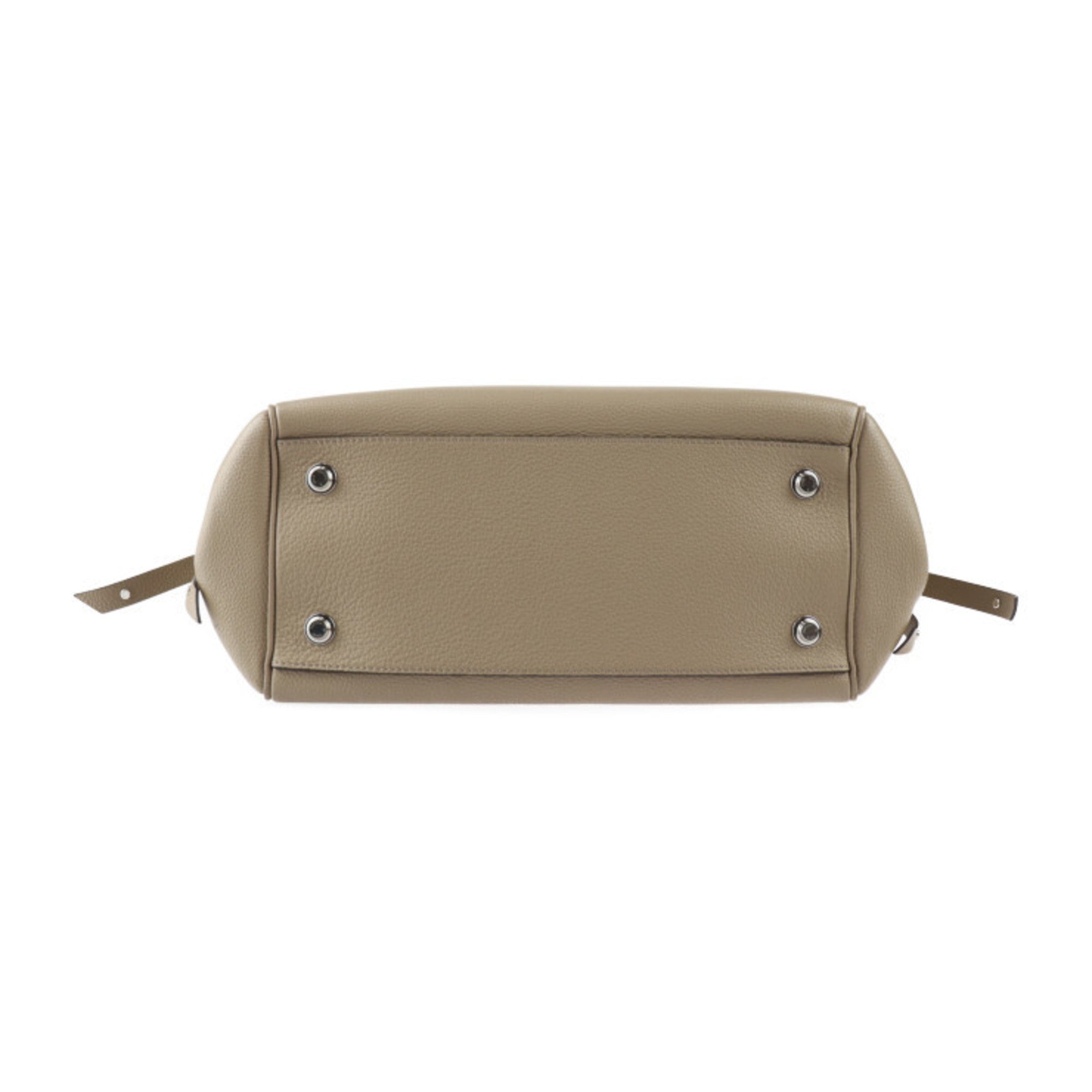 Louis Vuitton Milla