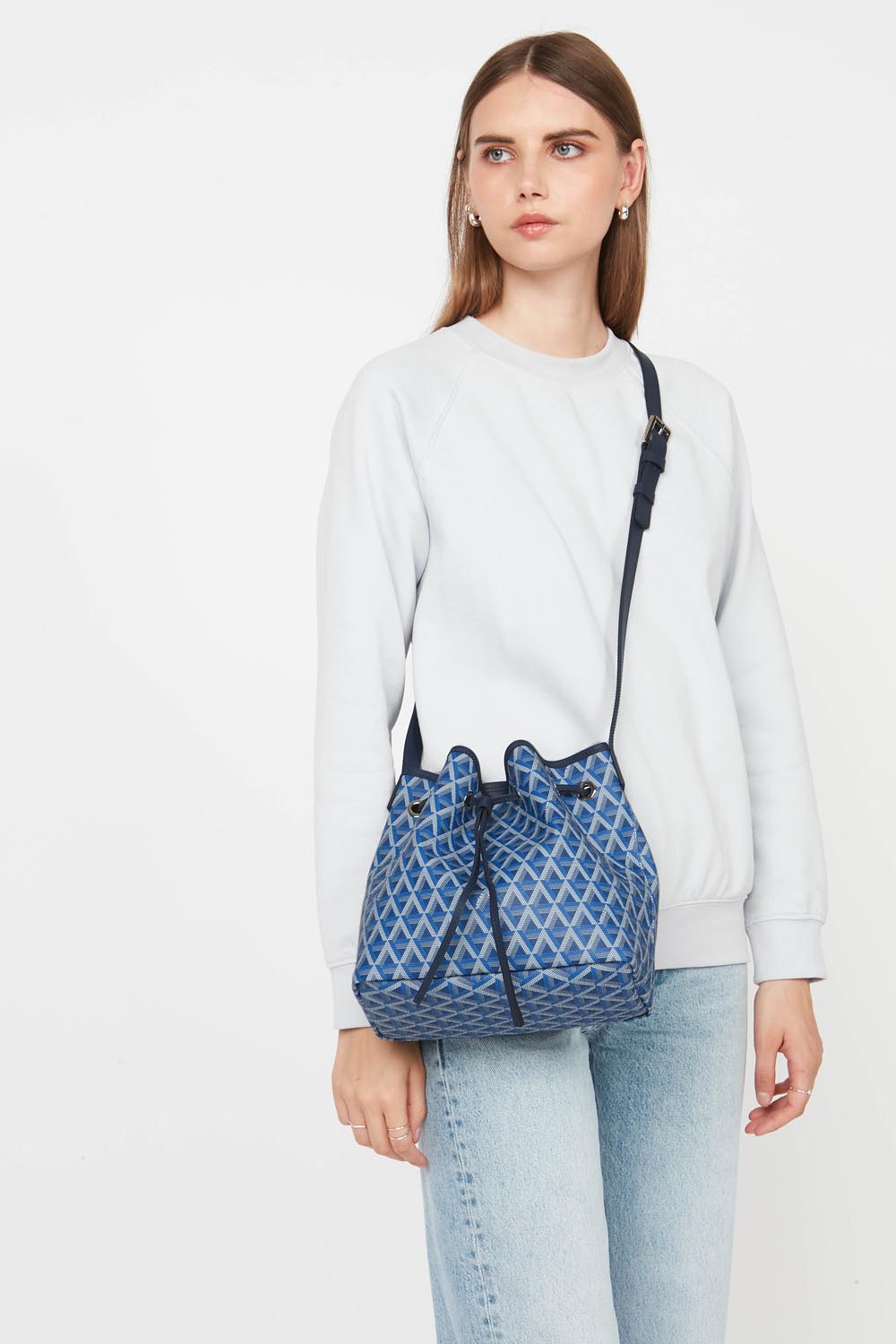 Bucket bag – BLEUE