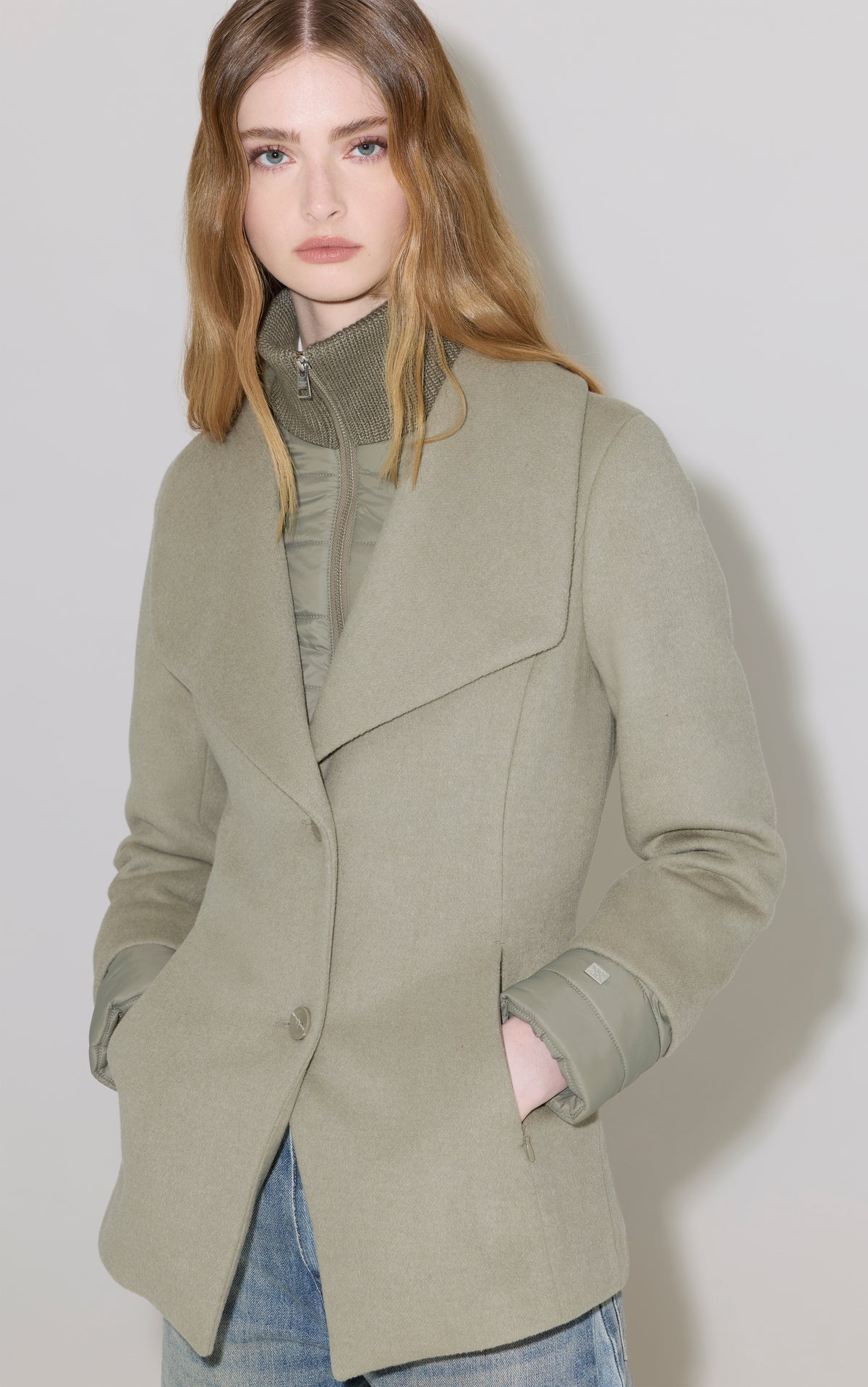 FRIEDA-Y Wool Coat With Bib