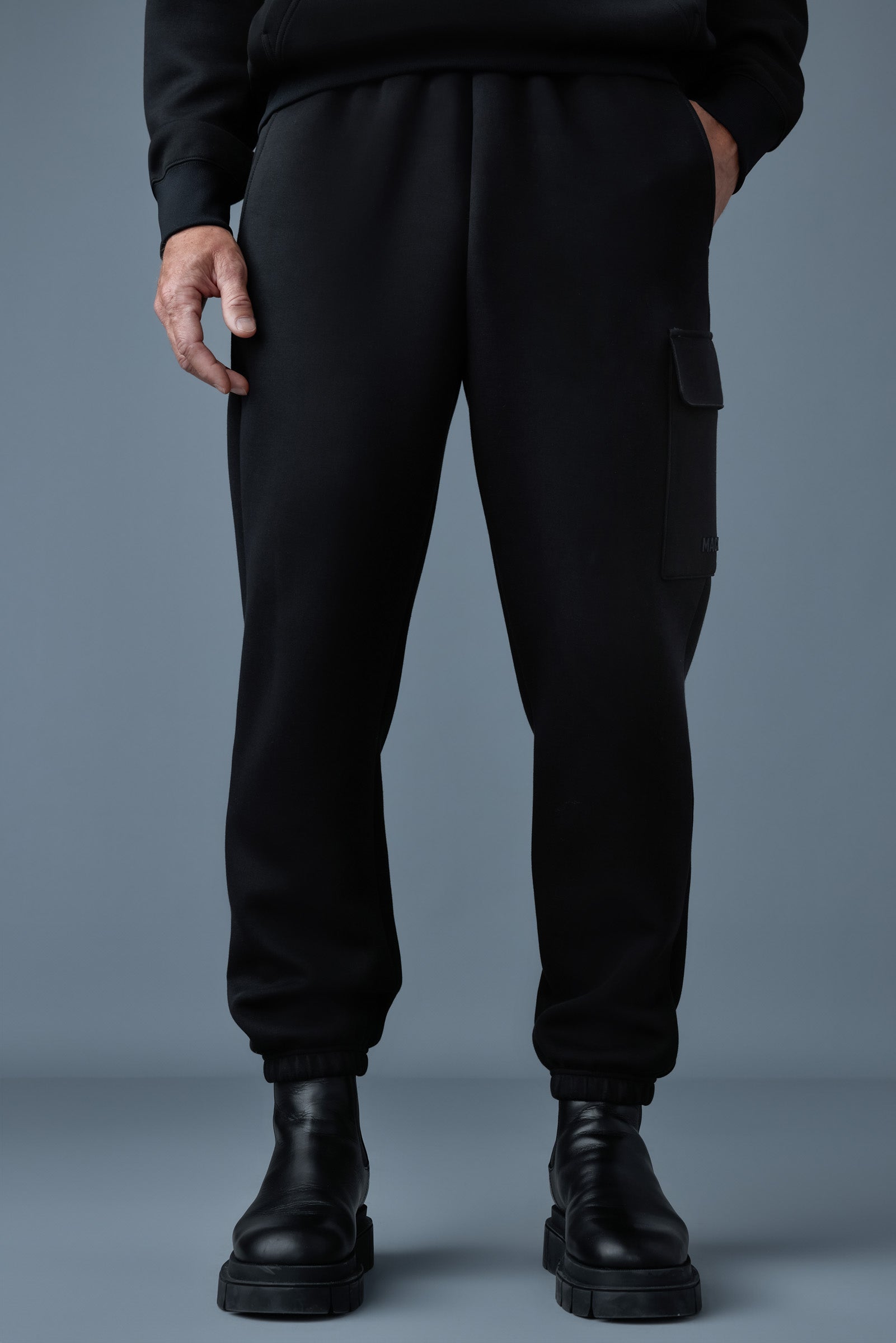 Mackage MARVIN-R  Loose fit for on-the-go comfort