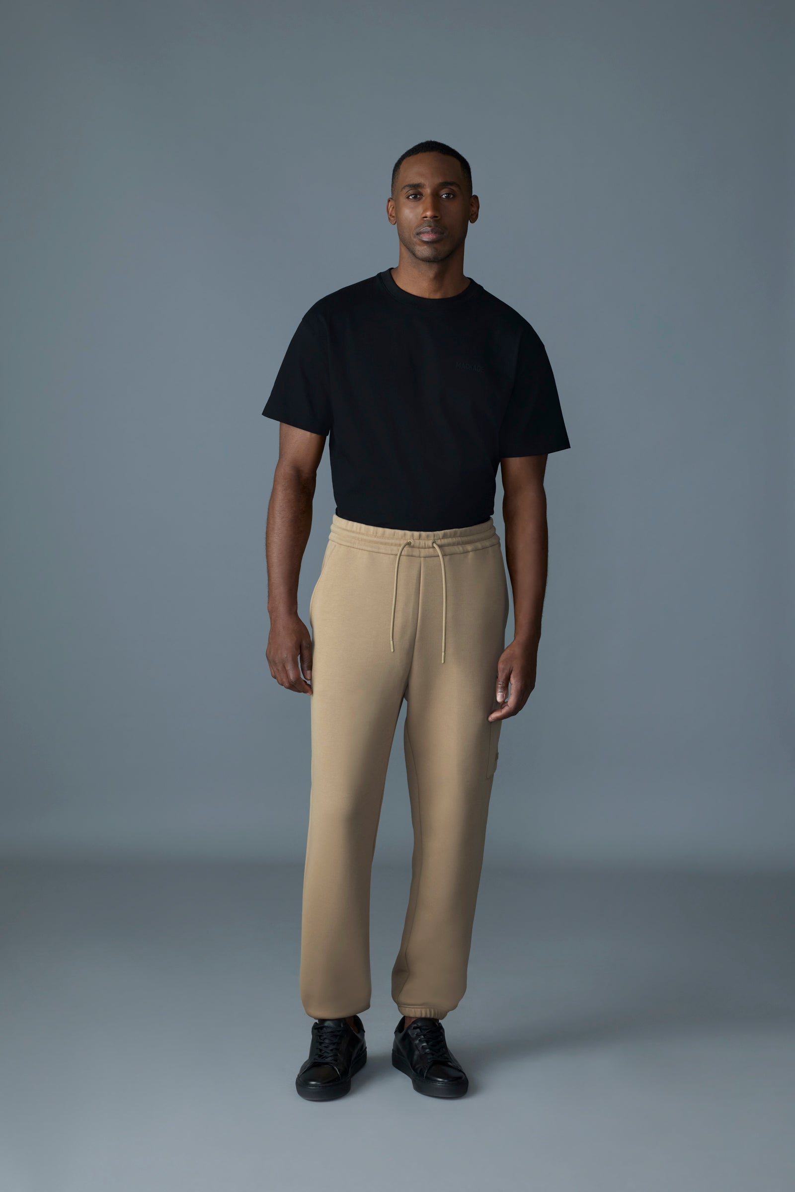 Mackage MARVIN-R  Loose fit for on-the-go comfort