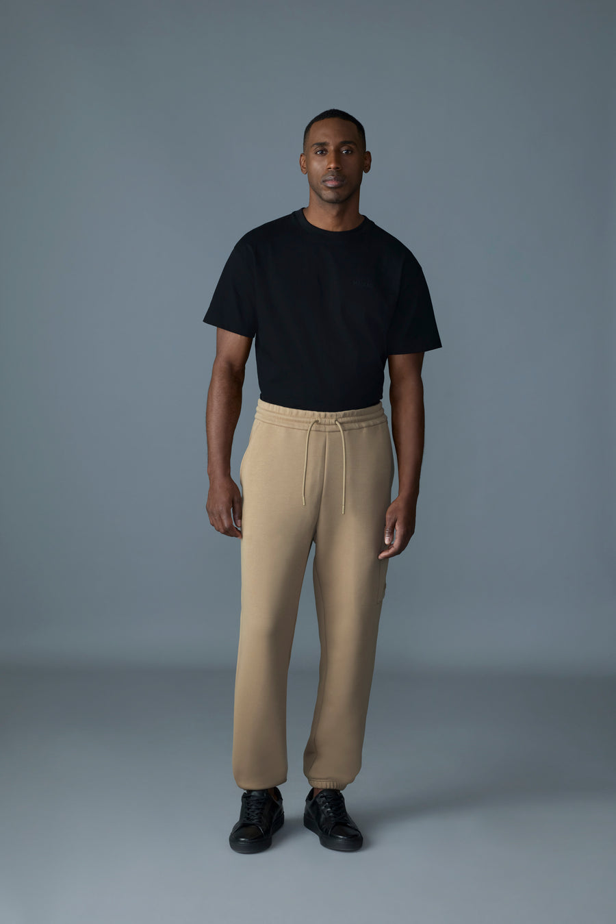 Mackage MARVIN-R  Loose fit for on-the-go comfort
