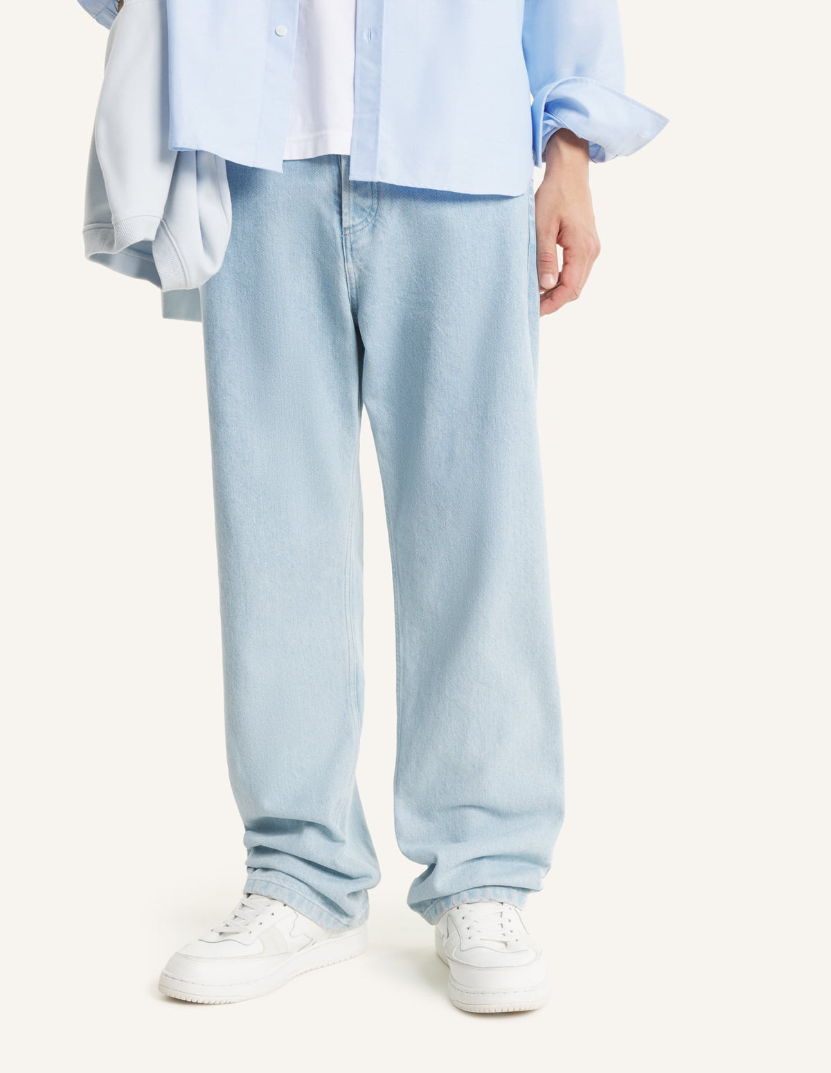Light Wash Wide Jeans