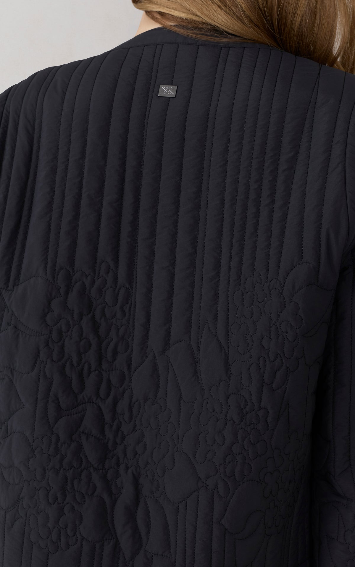 REITA Boxy Jacket in Insulated Soft Nylon