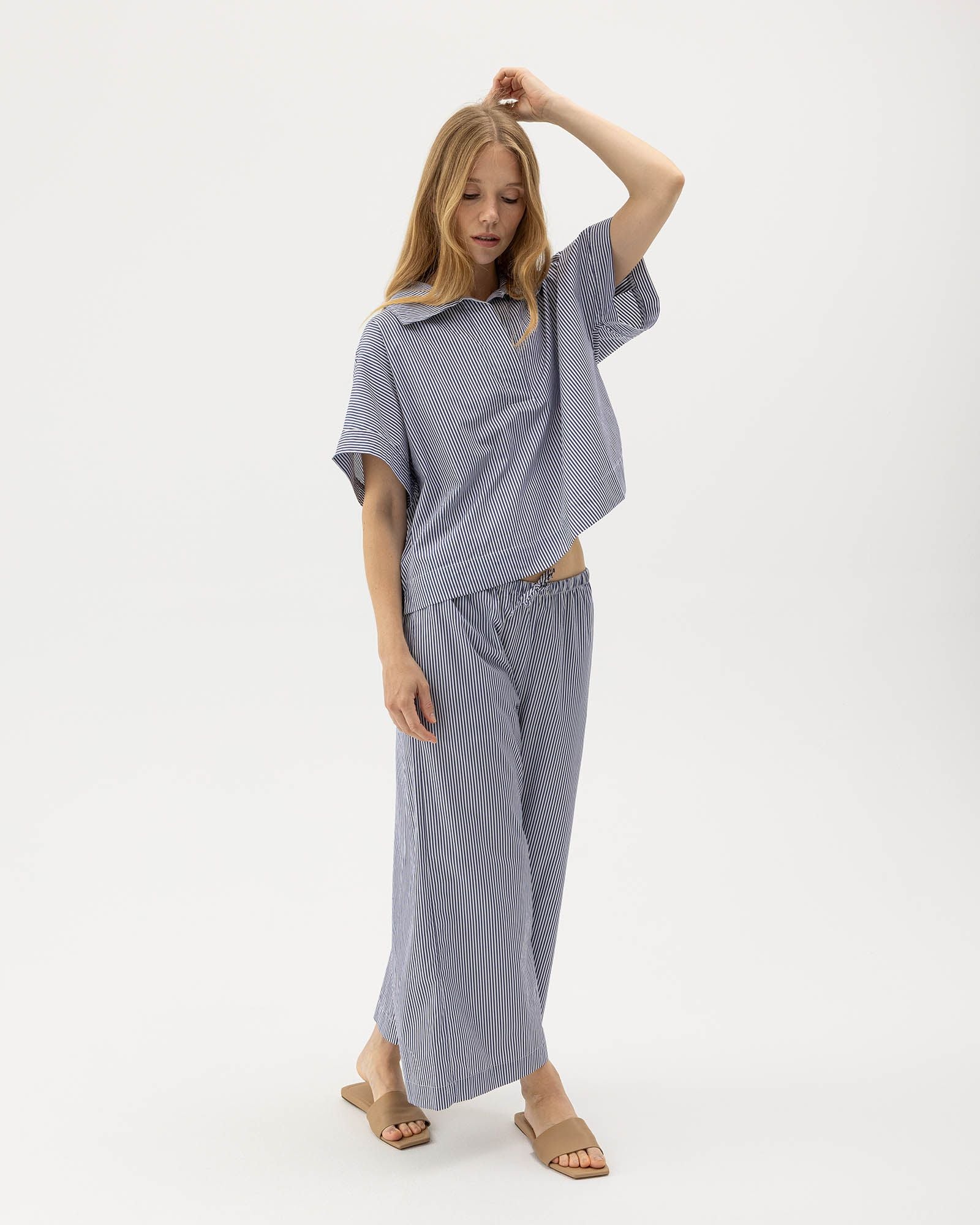 Holebrook Marie Pop Over Top - Navy / White