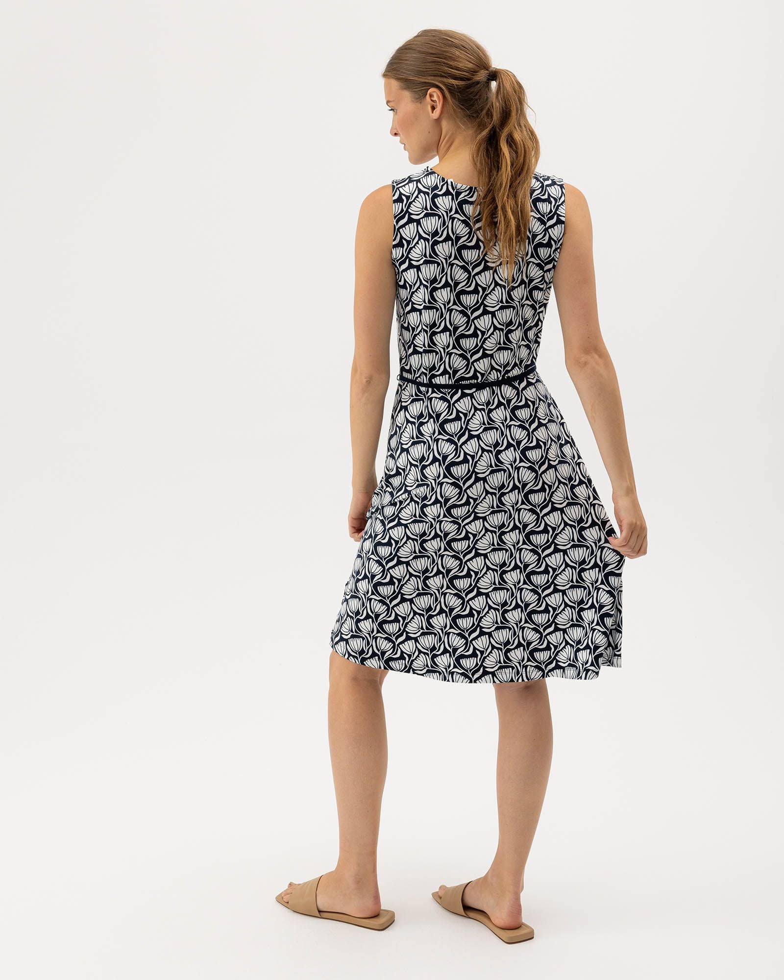 Holebrook Ellen Dress — Navy Pattern