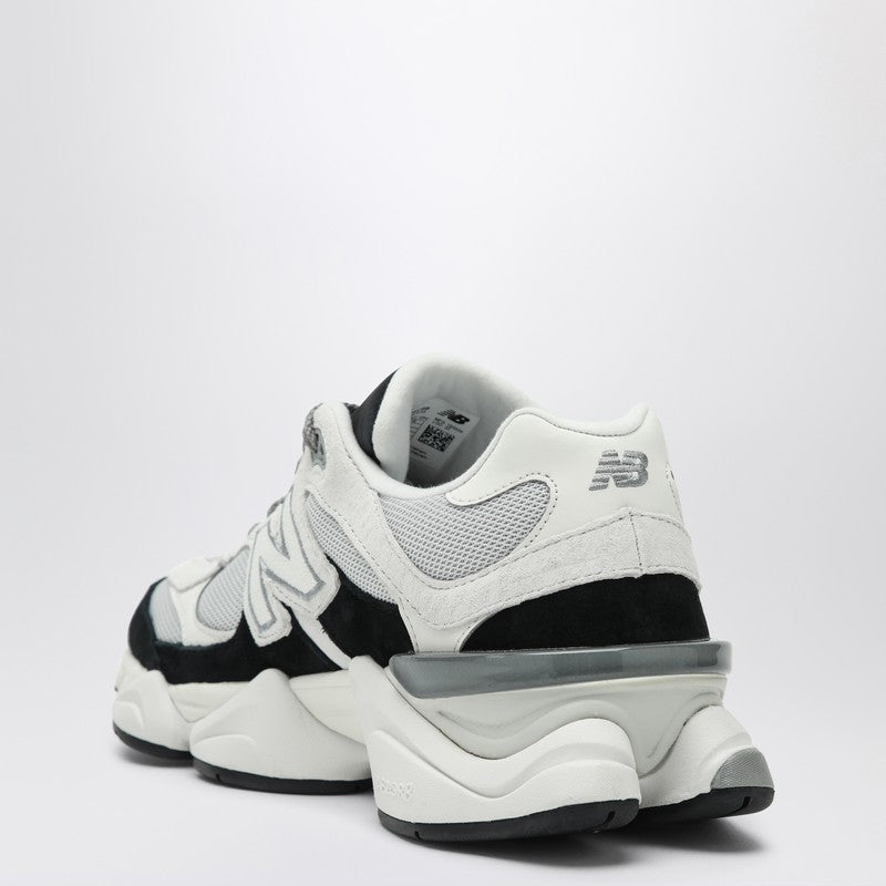 New Balance 9060 White/Black low sneaker