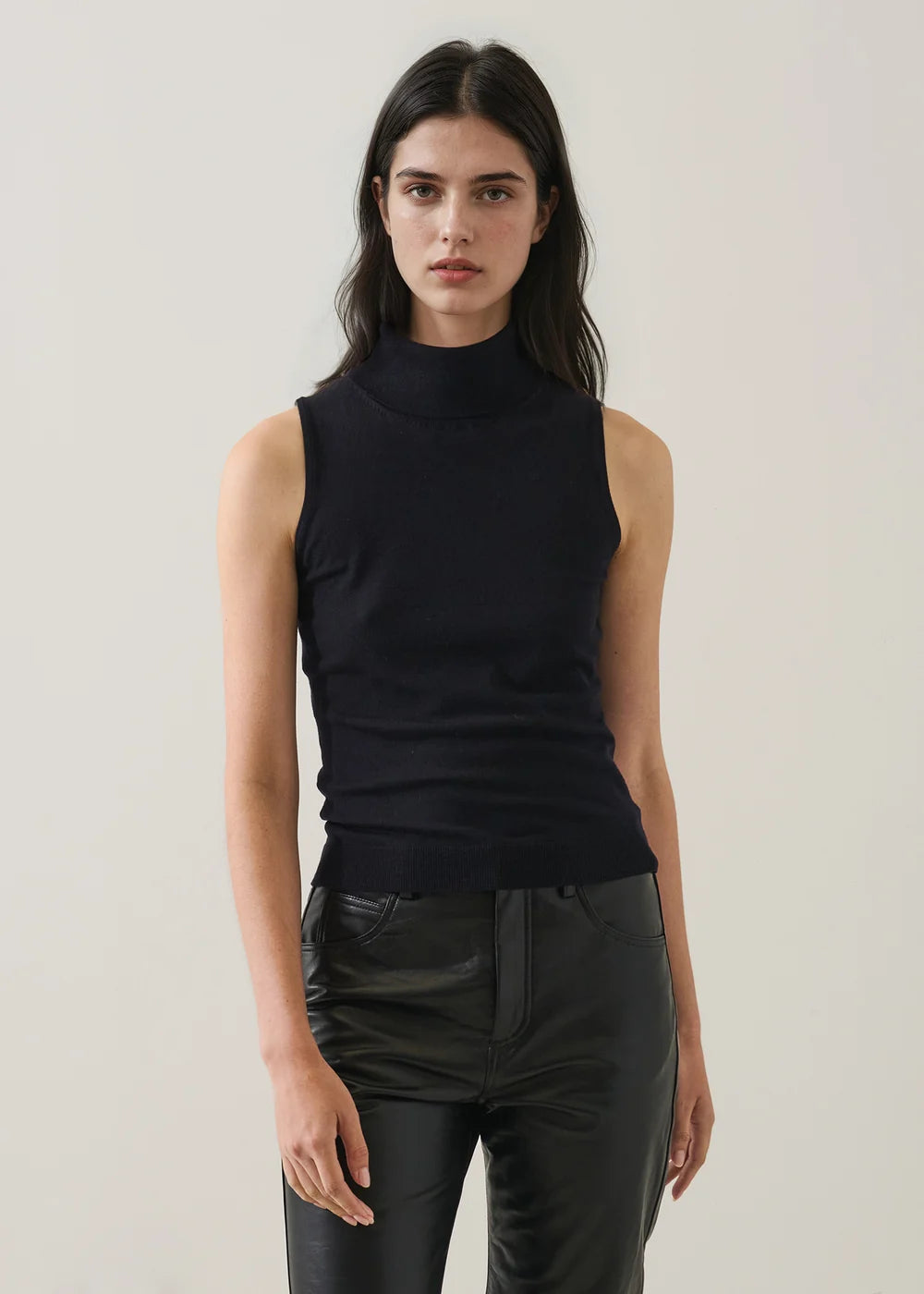 Superfine Merino Sleeveless Turtleneck