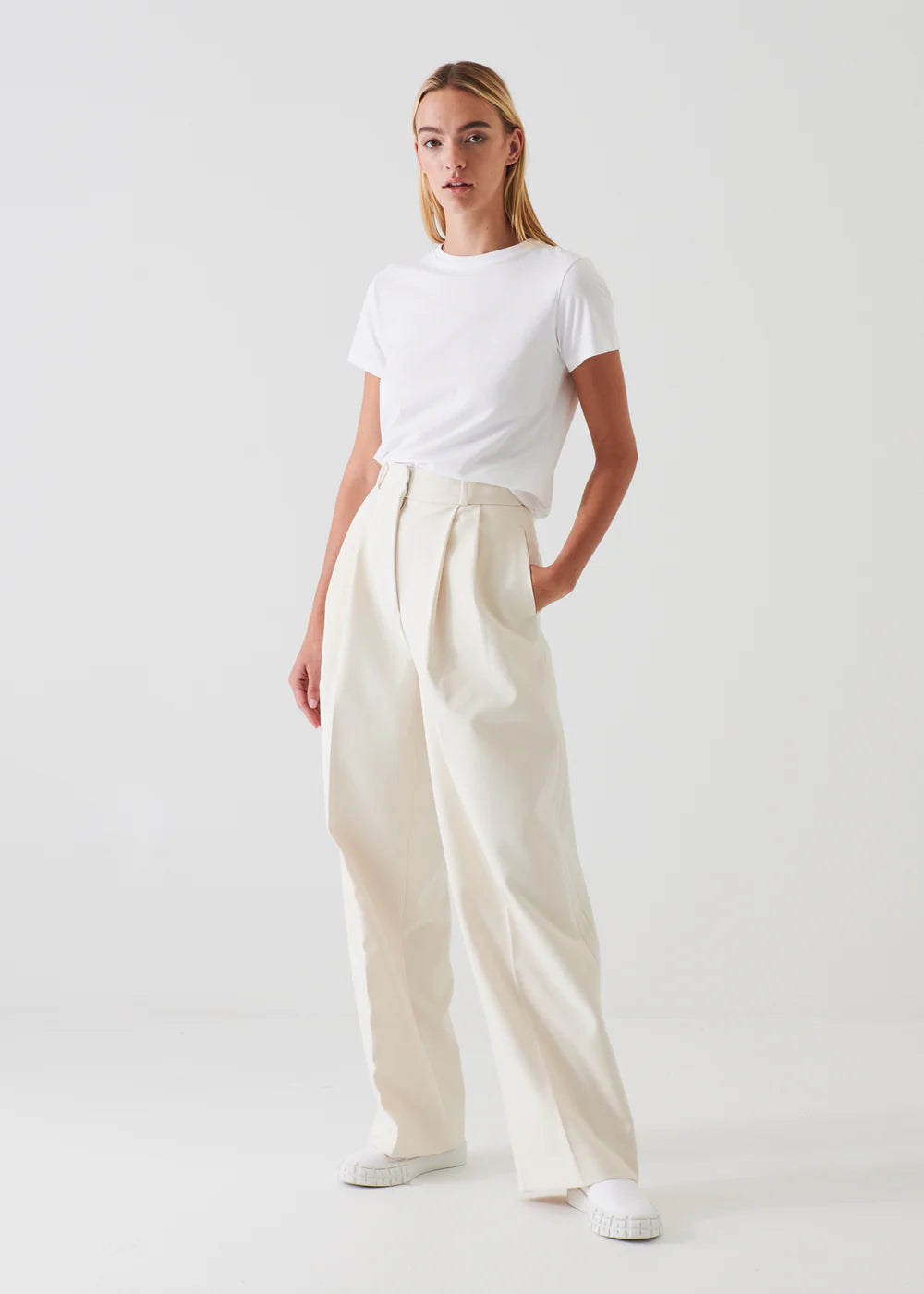 Patrick Assaraf Patrick Assaraf Pima Cotton Stretch Slim T-Shirt