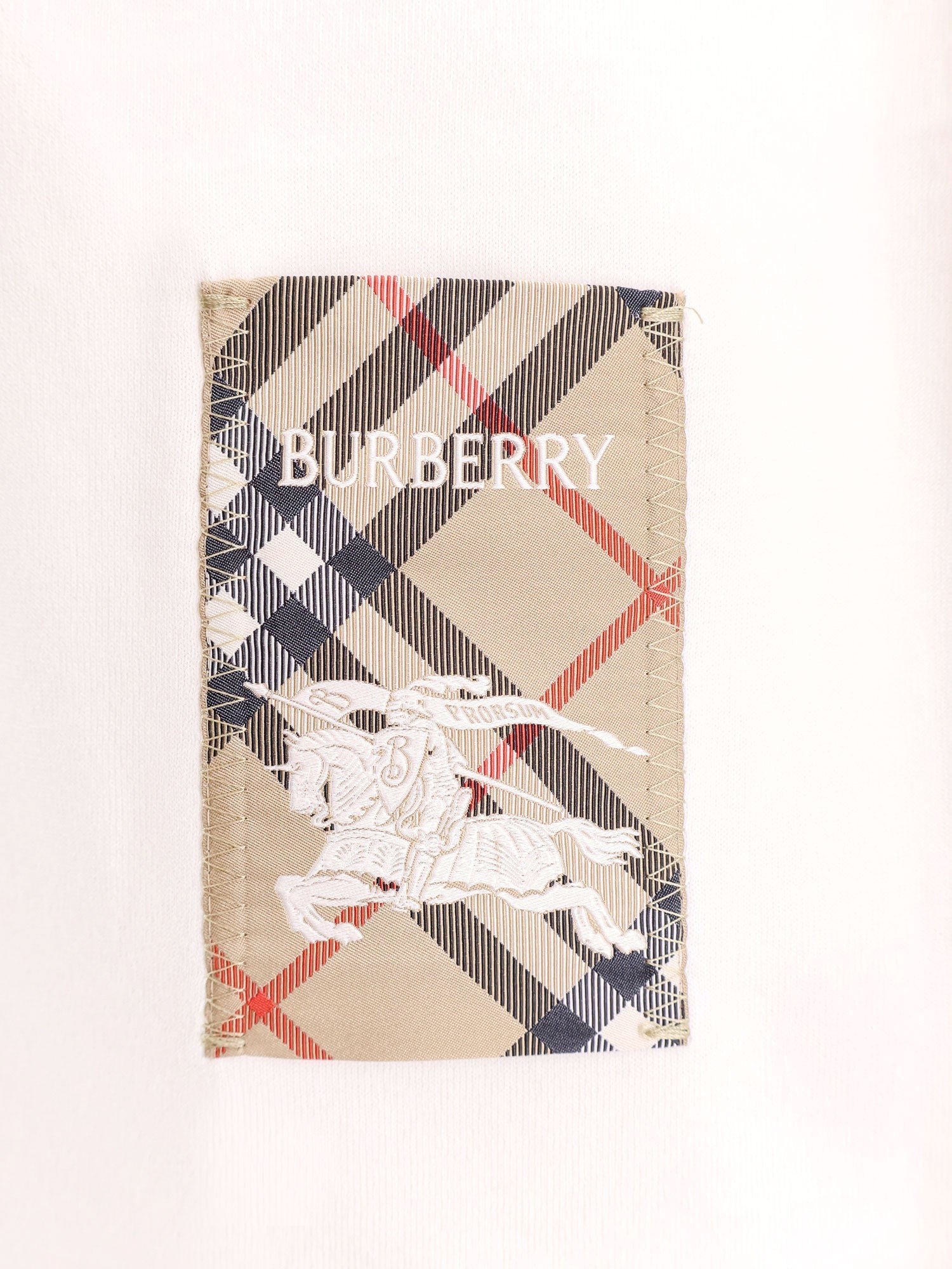 BURBERRY T-SHIRT