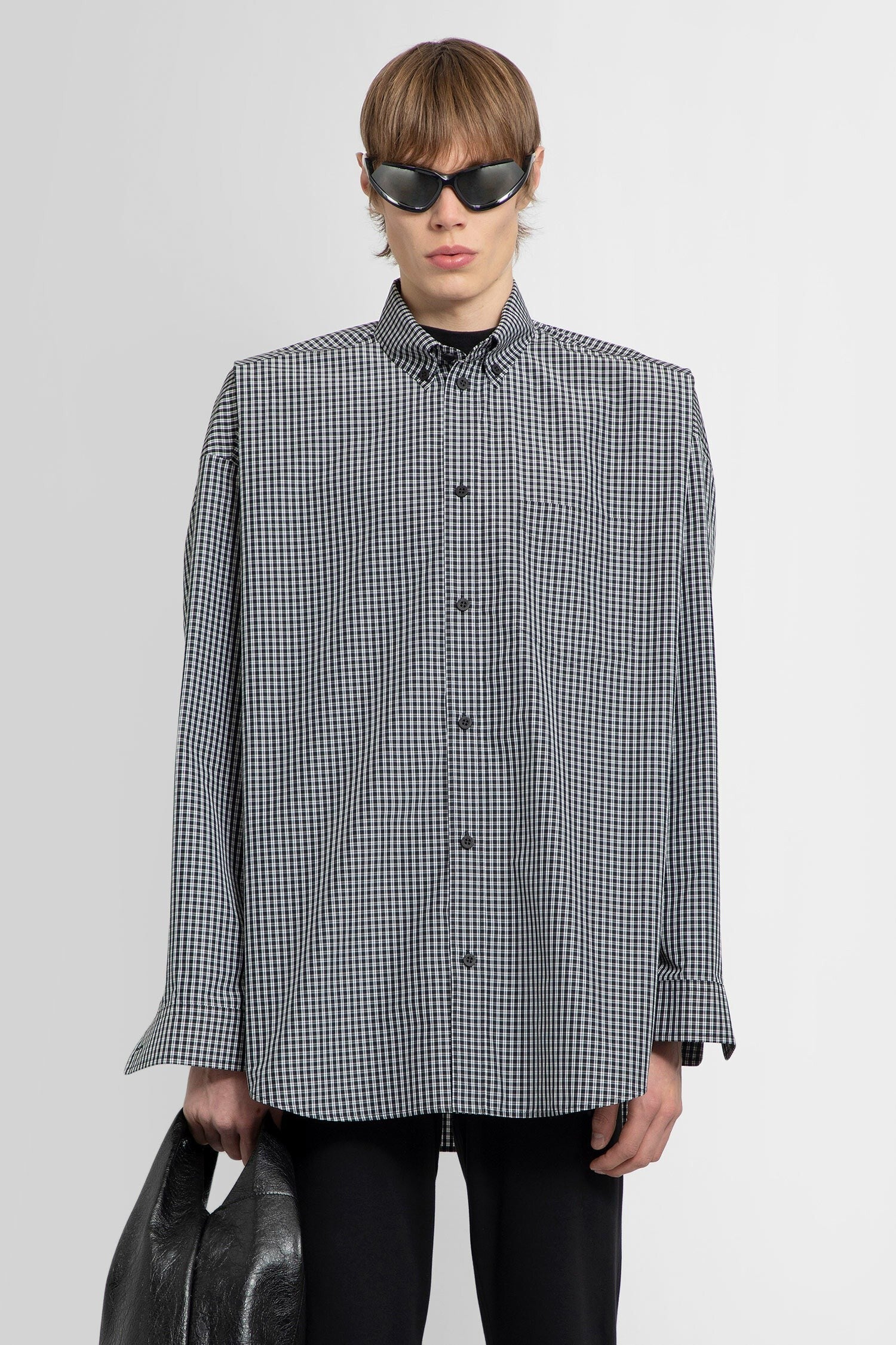 check with logo print oversized shirt