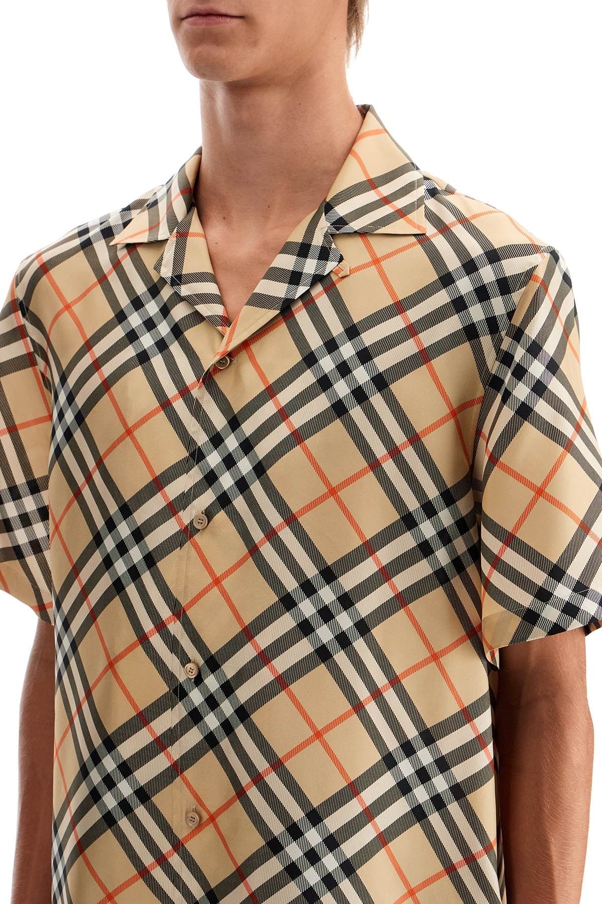 ered silk short-sleeved shirt