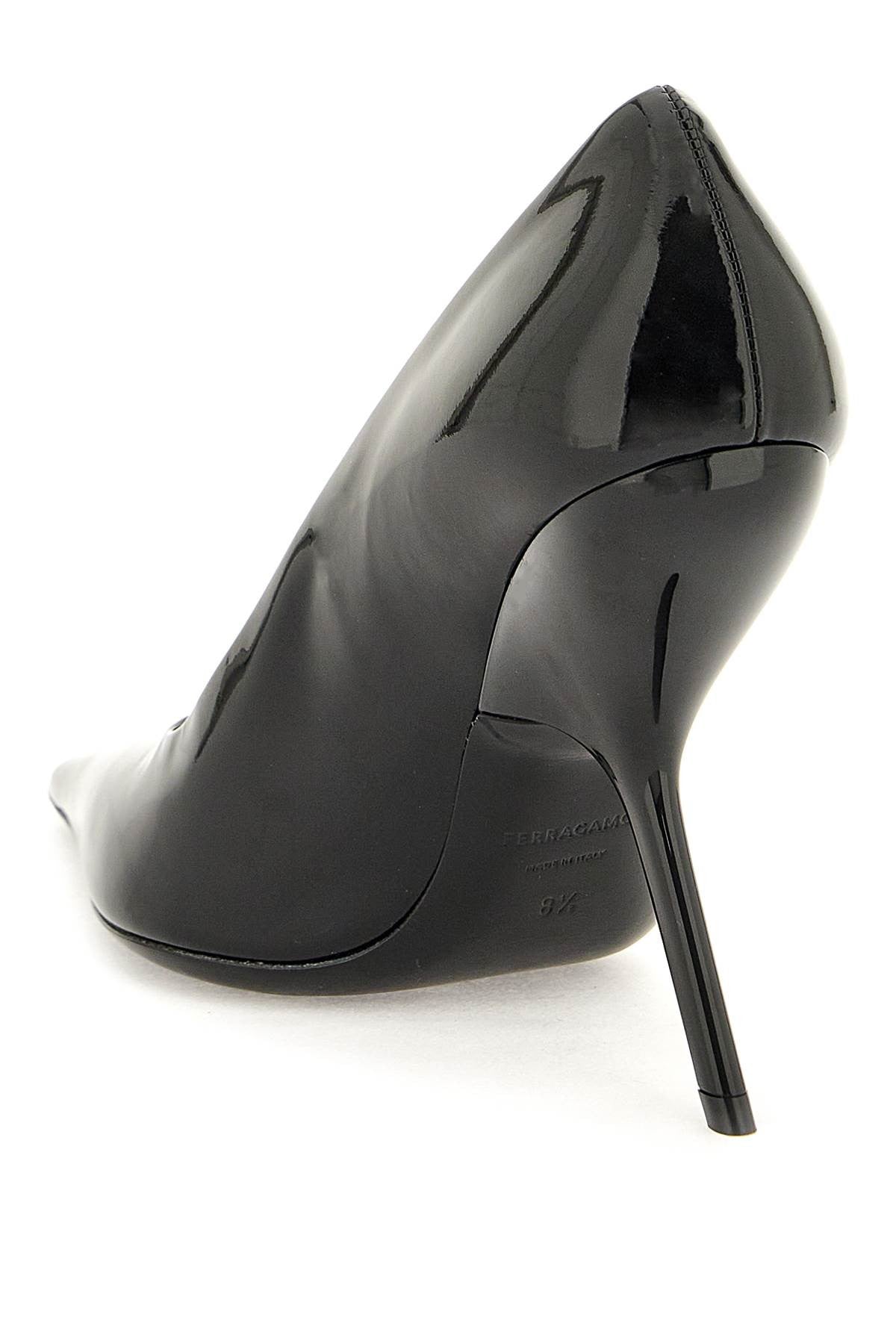 'eva' pumps