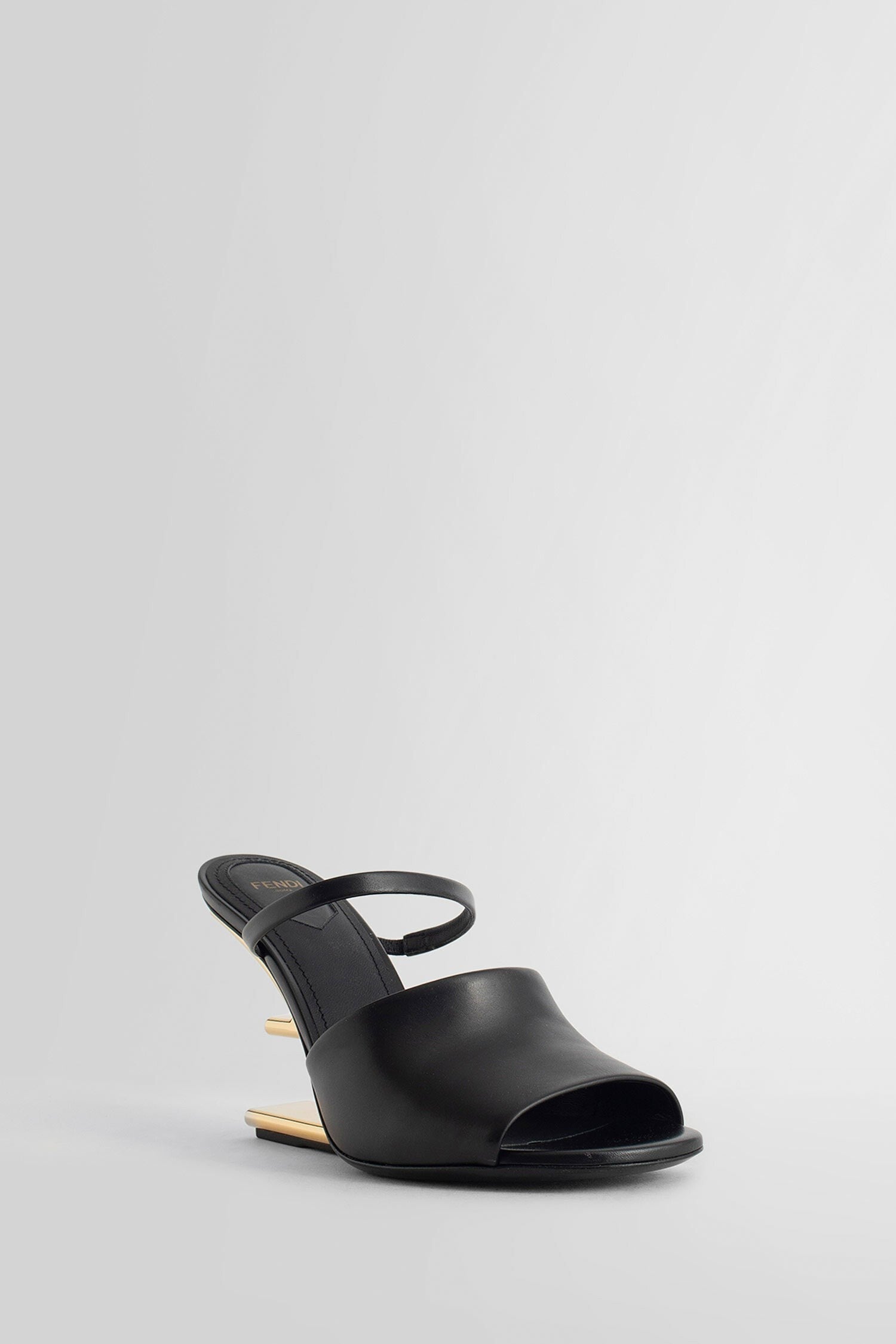 ''fendi first'' 95 lamskin mules