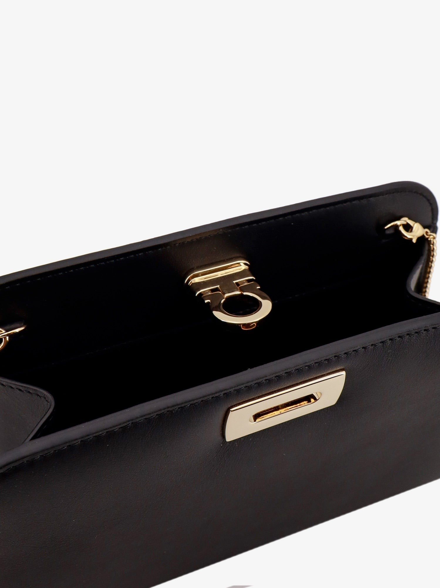Ferragamo Diana