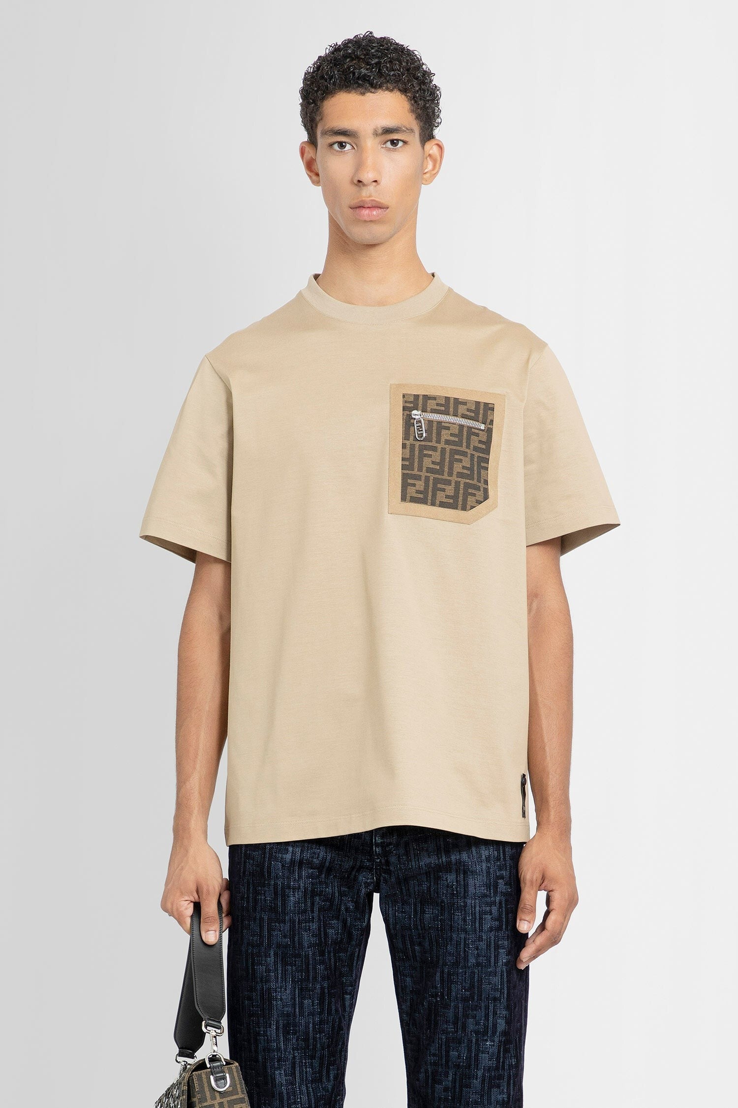 ff pocket t-shirt