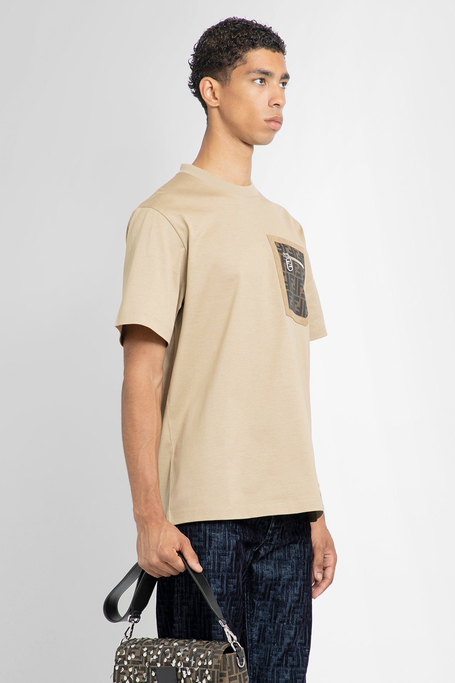 ff pocket t-shirt