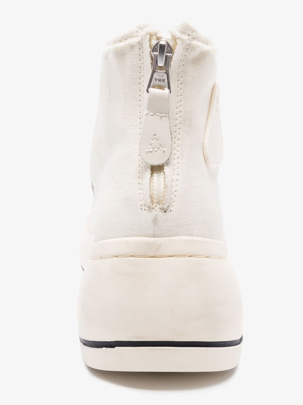 High Top Sneaker