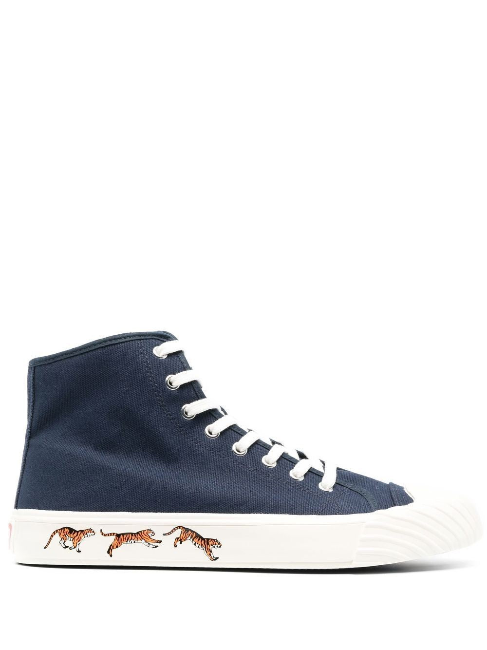 High Top Sneaker