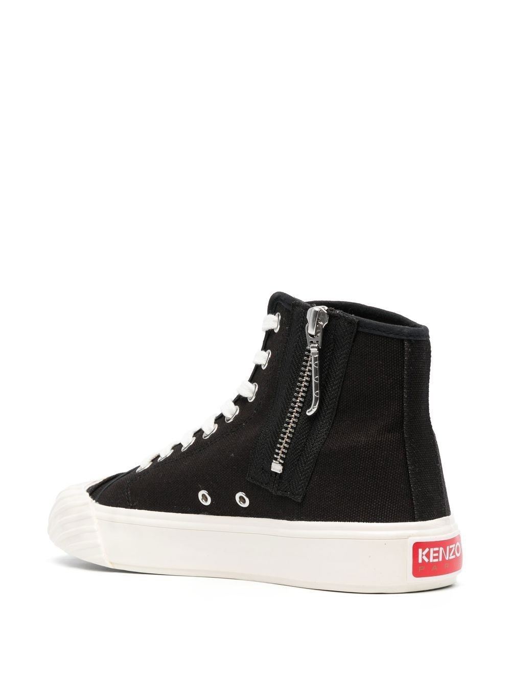 High Top Sneaker