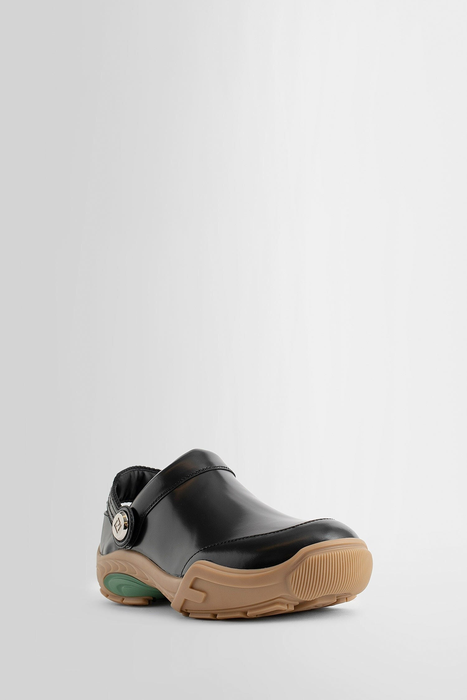 Lab Leather Clogs