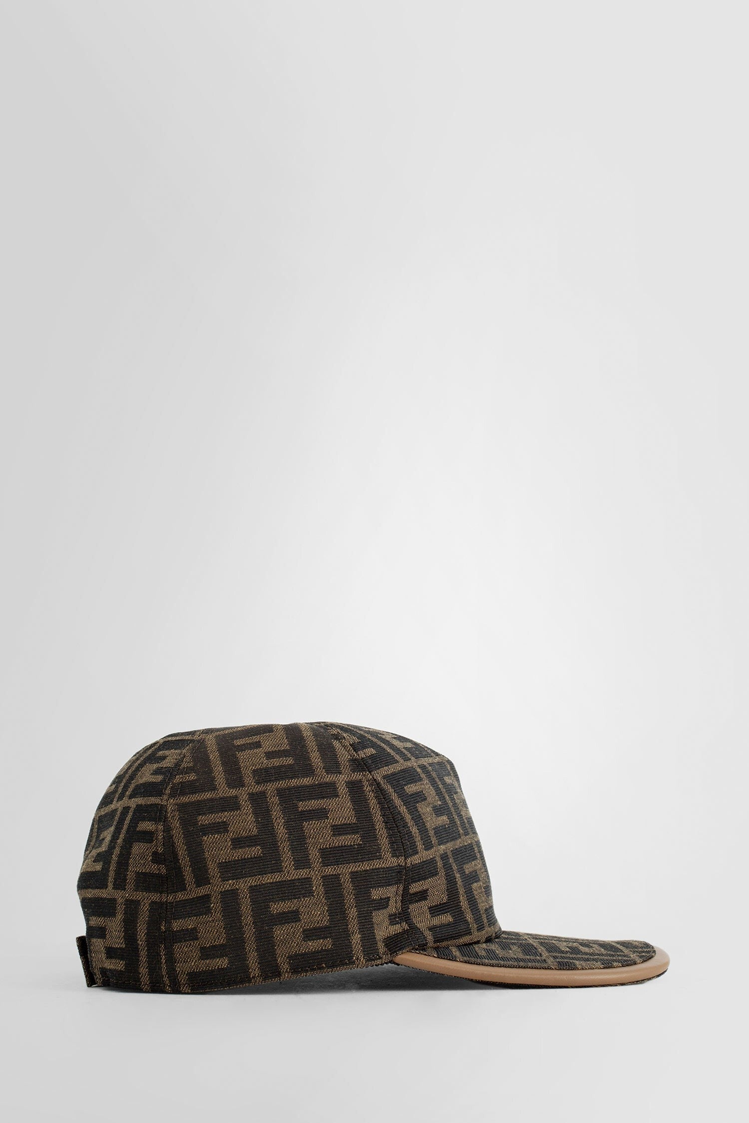 logo fabric baseball cap