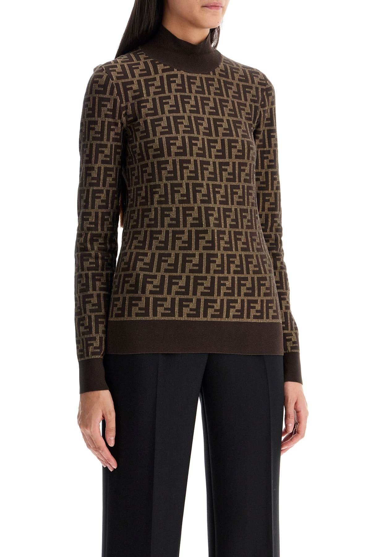 'long-sleeved knit top with