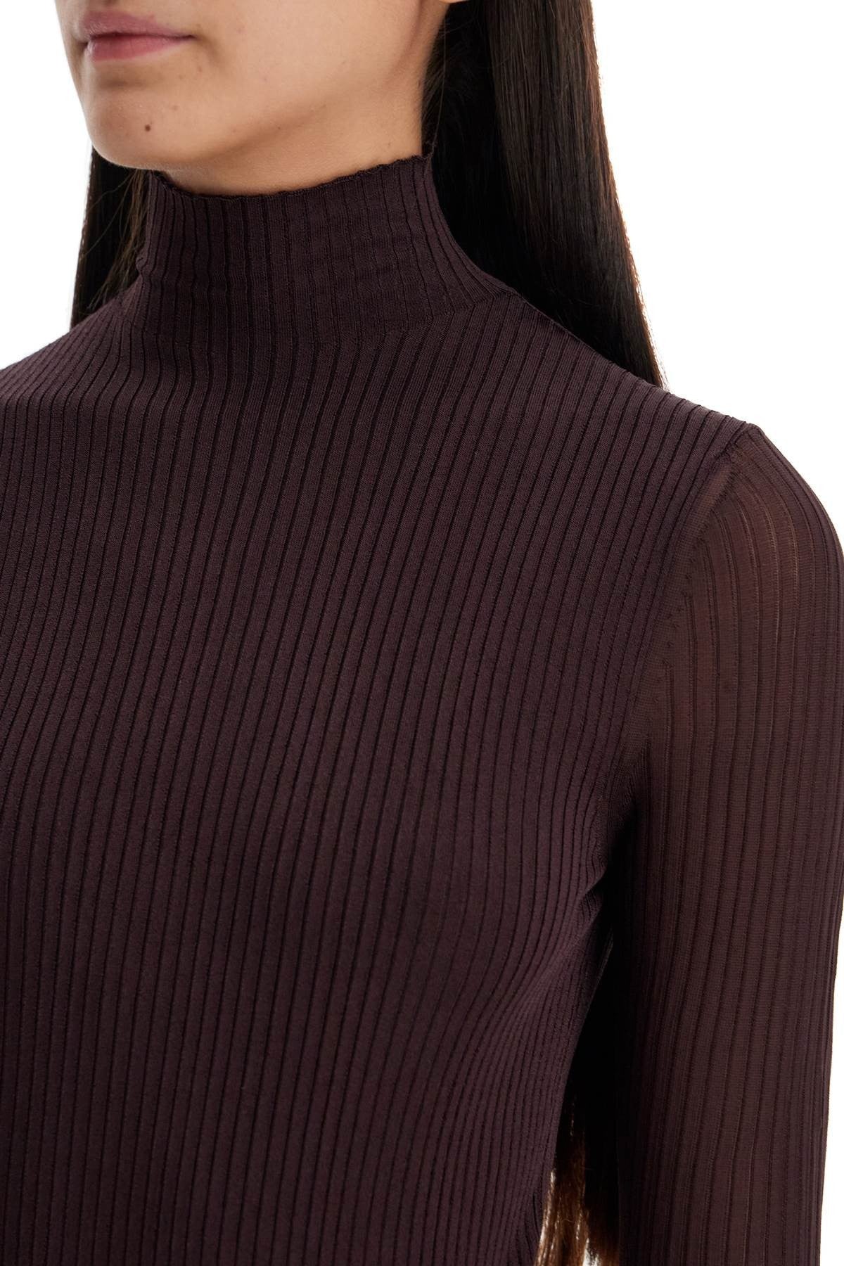 Long-Sleeved Ribbed Body