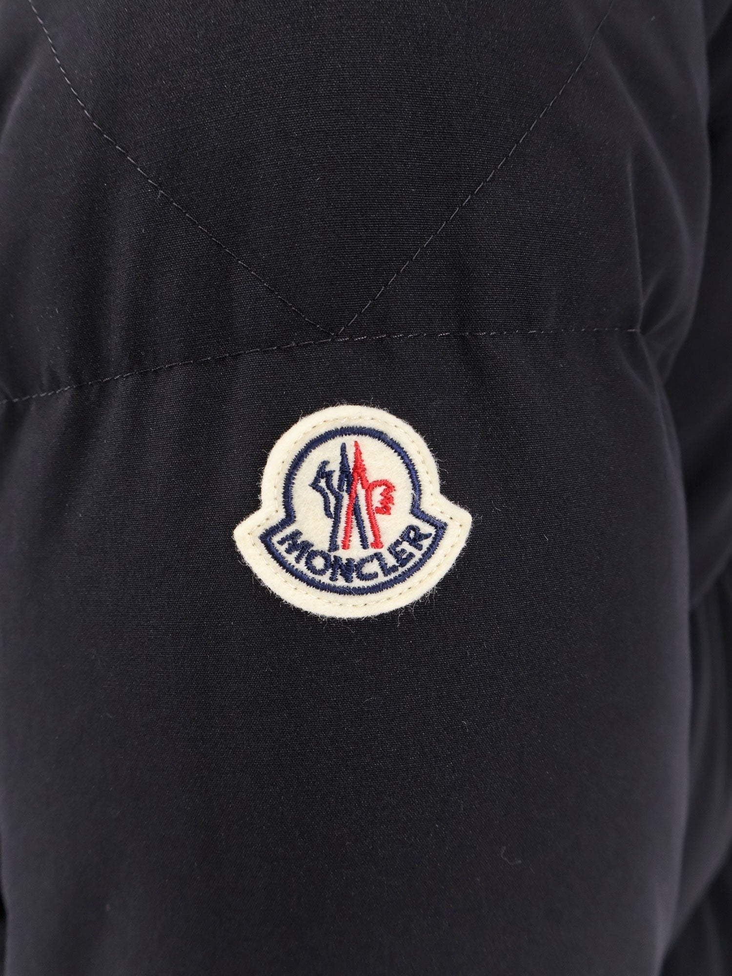 Moncler Fornas