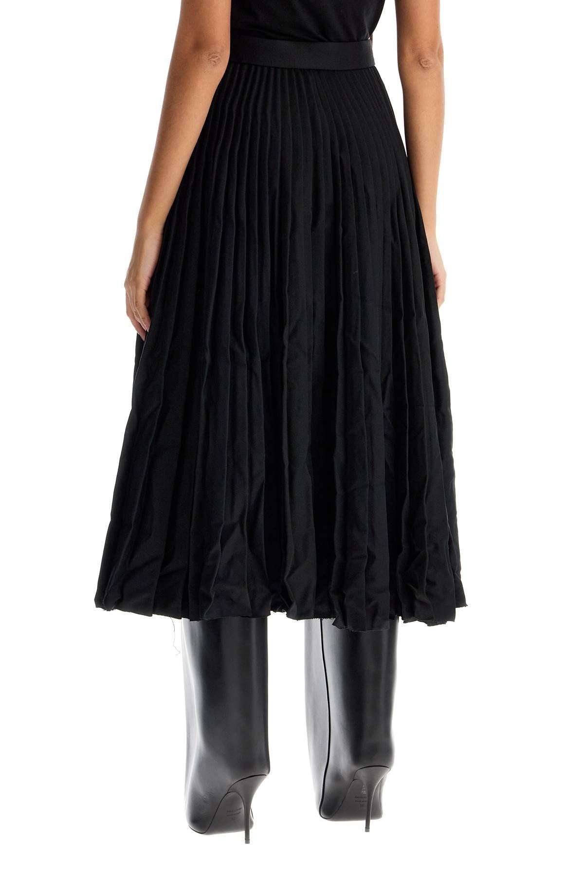 pleated skirt with crink