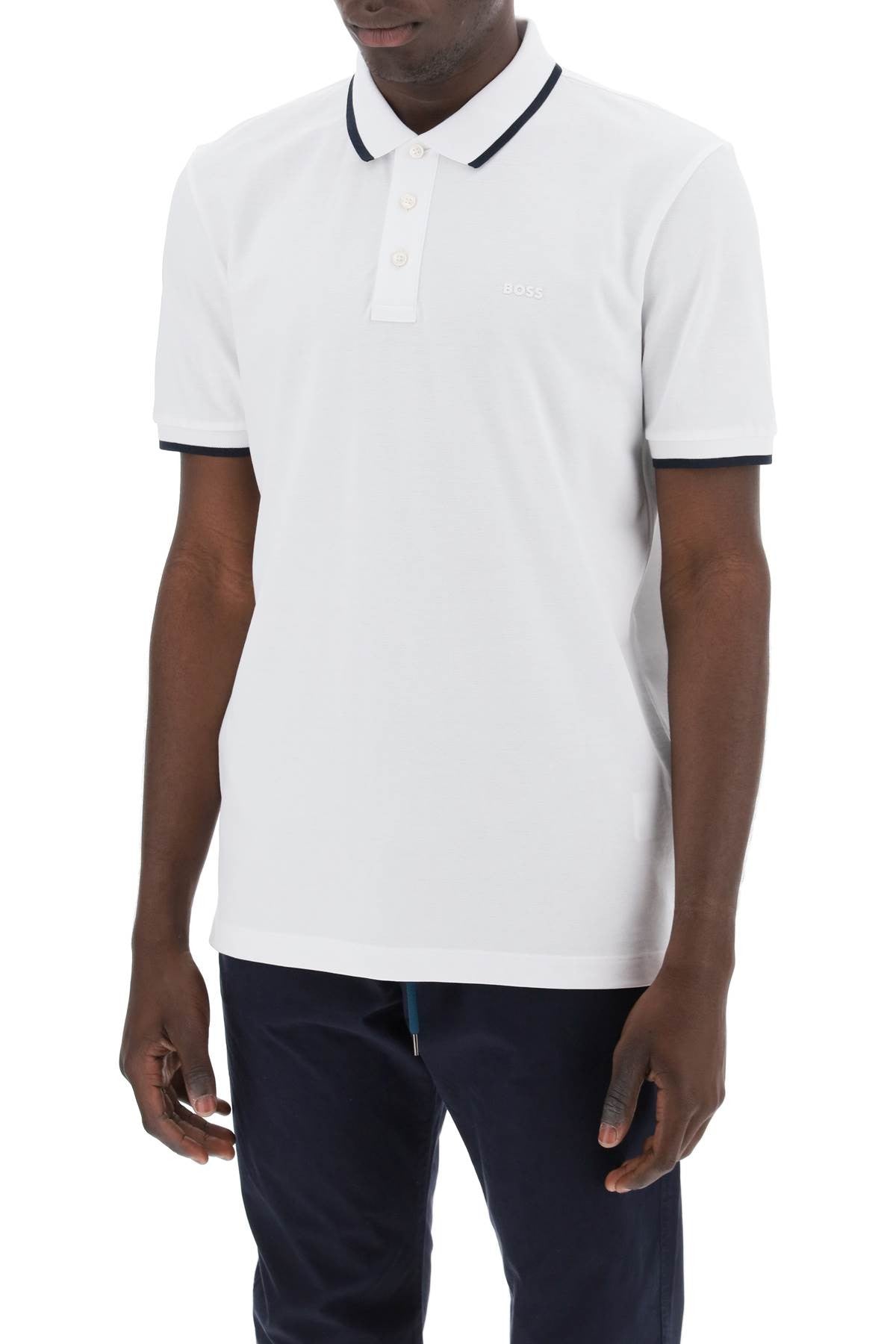 polo shirt with contrasting edges