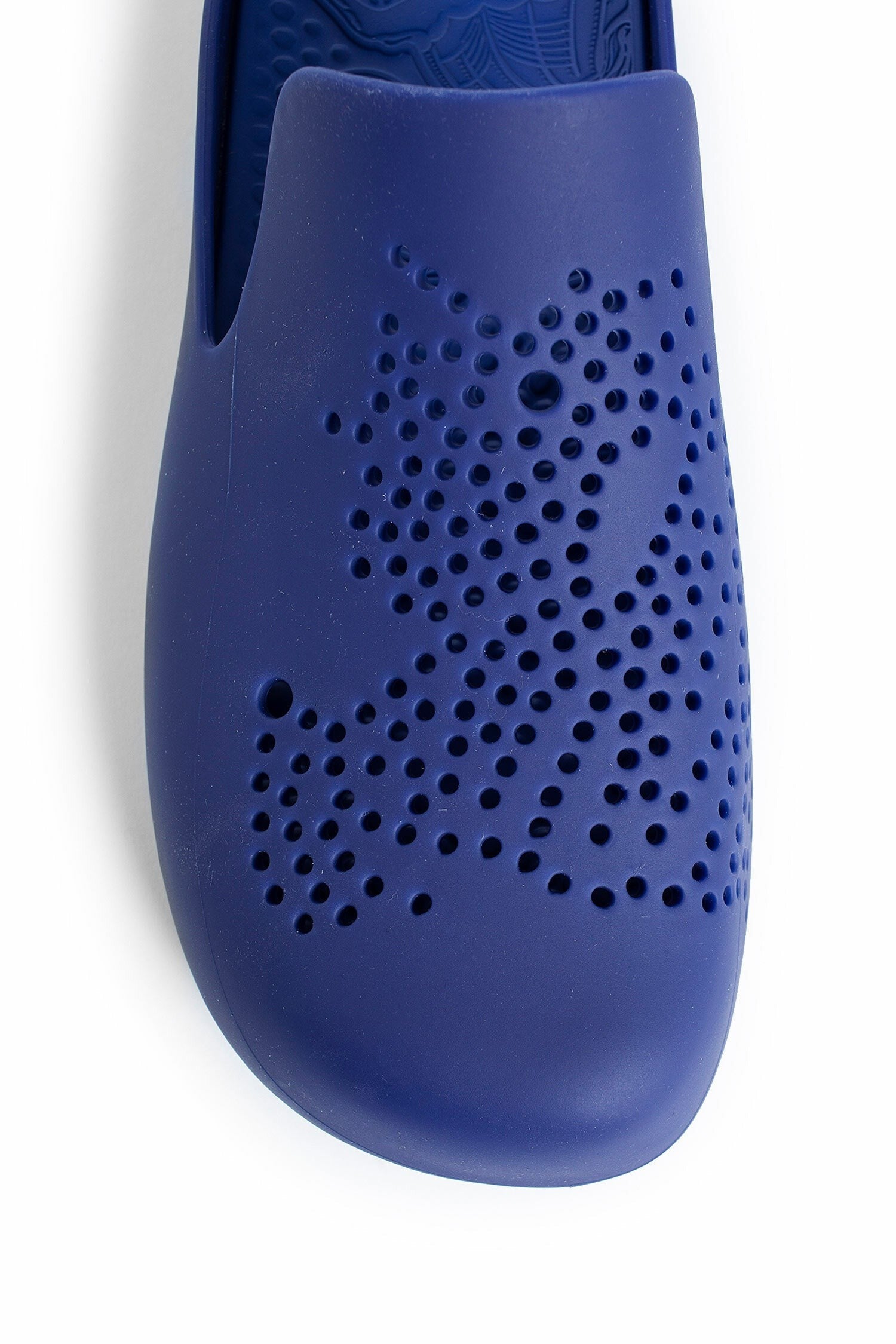 Rubber Stingray Clogs