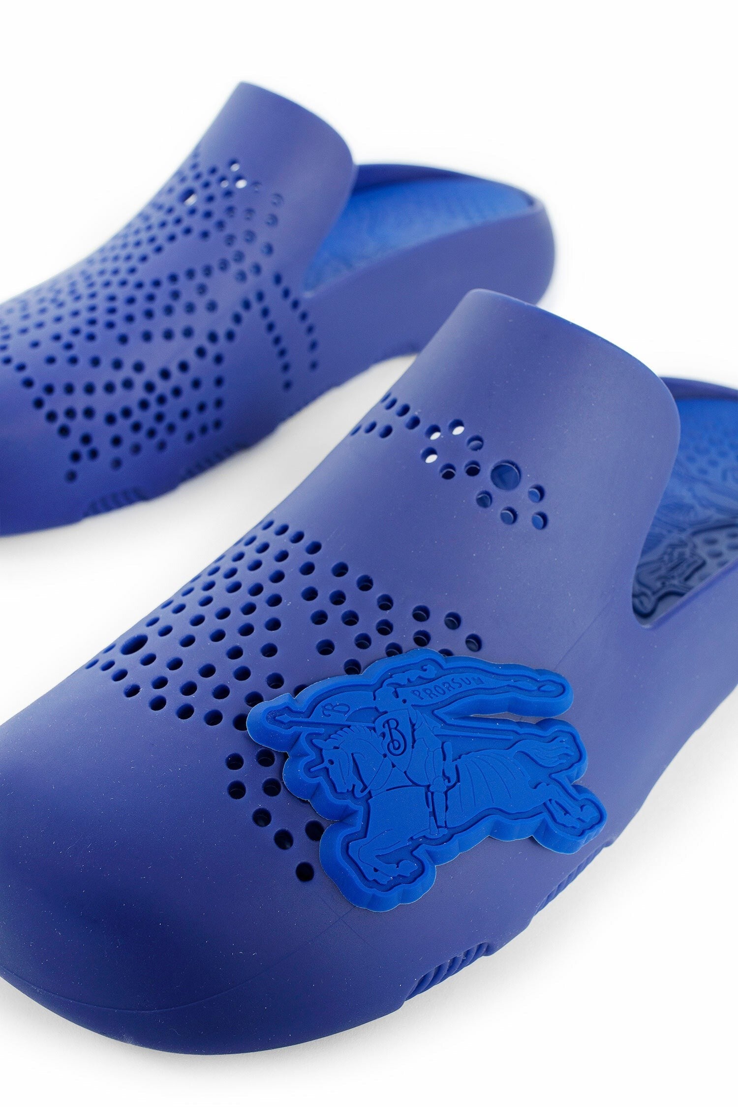 Rubber Stingray Clogs
