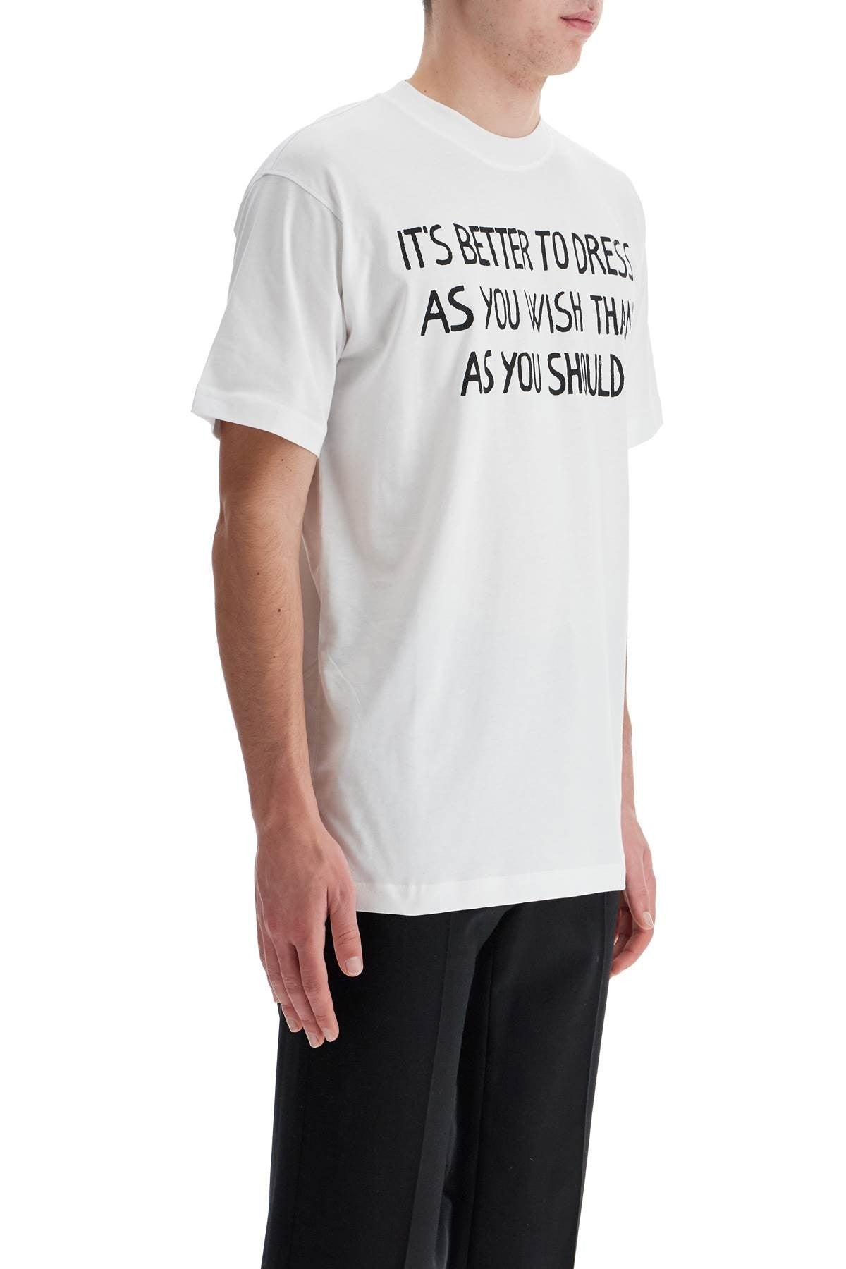 t-shirt with lettering print