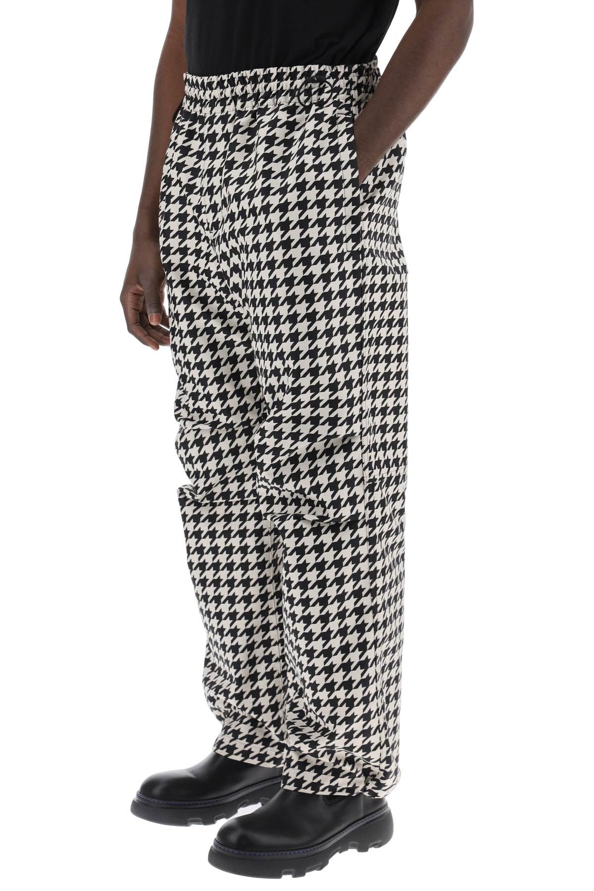 workwear pants in houndstooth